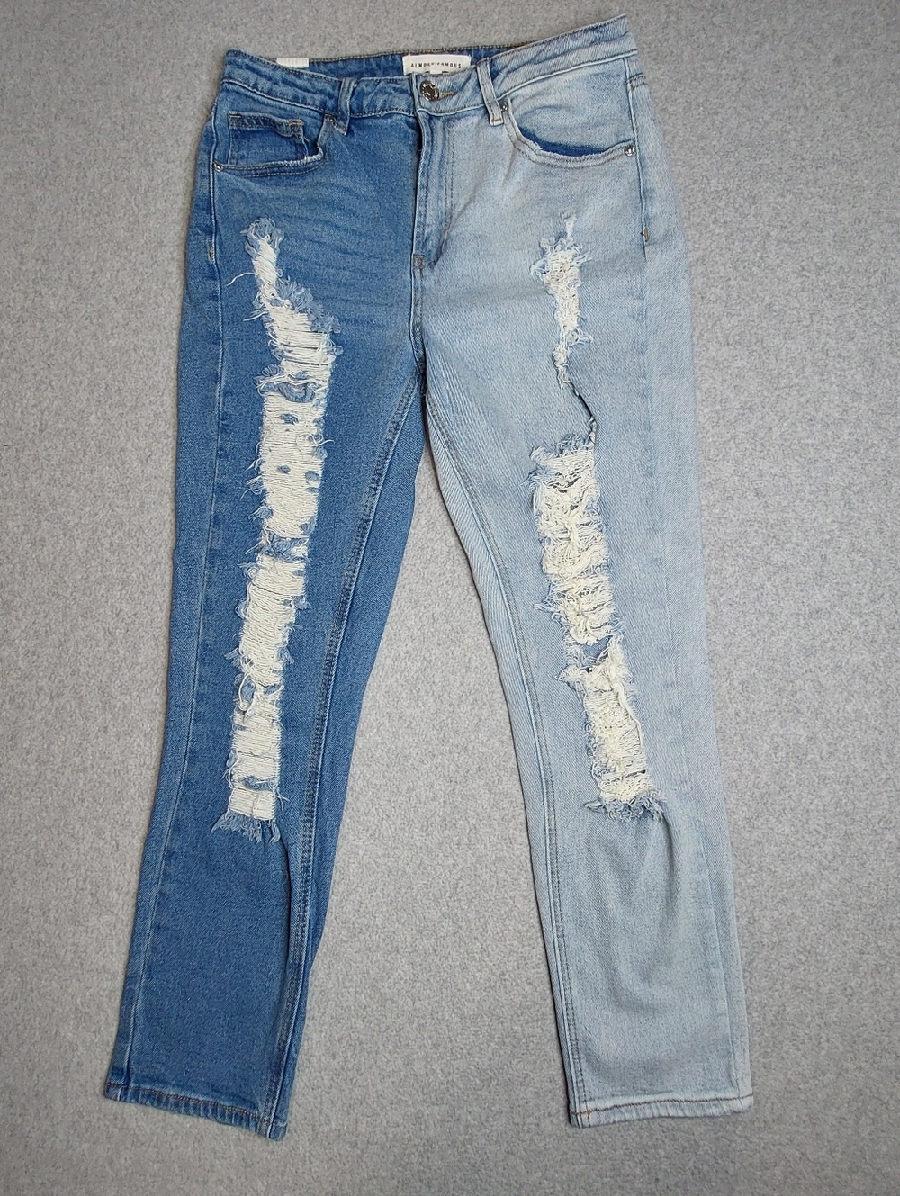 Almost Famous Jeans Juniors  Distressed Denim two-Toned Size 7